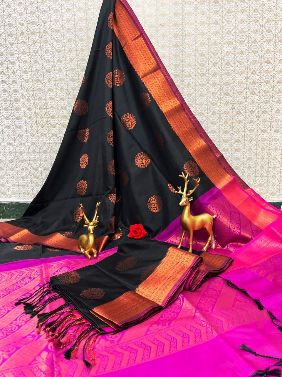 Black Pink & Bronze kanchipuram Soft Silk